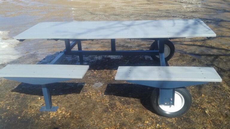 8 ft table
