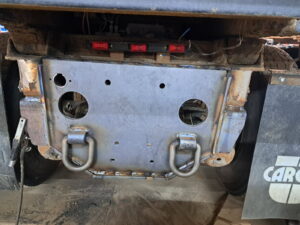 gravel truck hitch