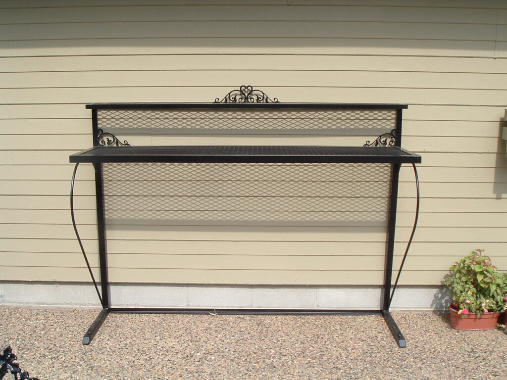 outdoor buffet table