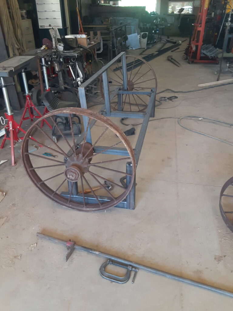wagon wheel bench